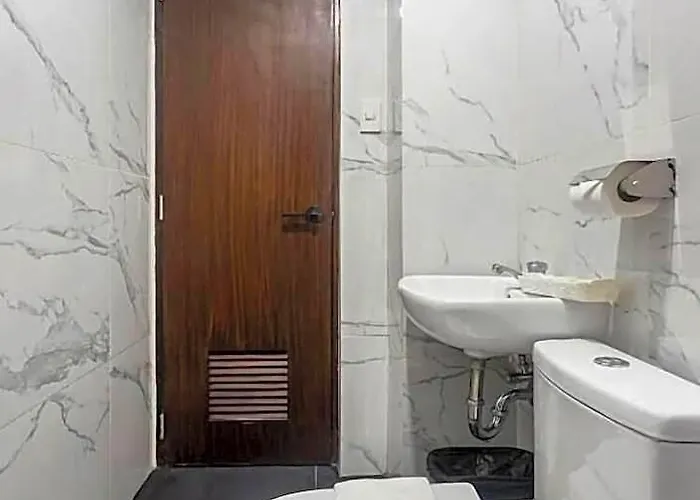 Airo Makati Hotel